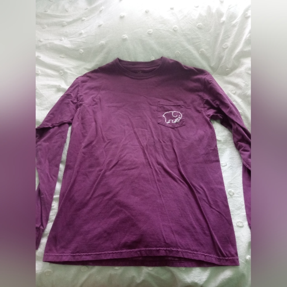 Ivory Ella Plum Purple Long Sleeve Shirt. Size Large.